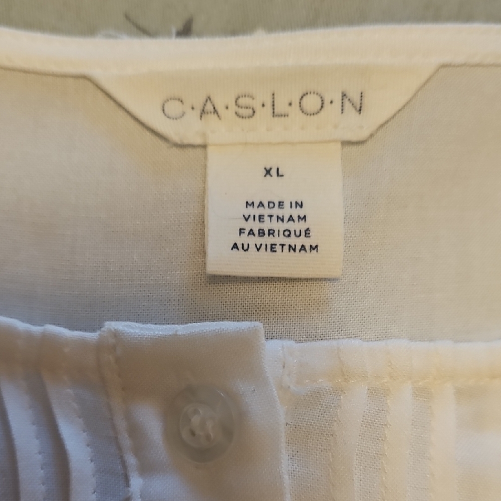 Caslon White Blouse Elegant Design - Picture 2 of 4